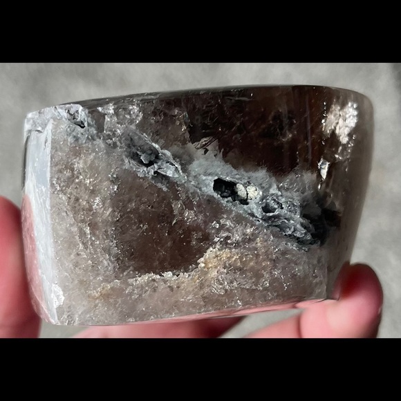 Smoky Garden Quartz Flame - Picture 13 of 17